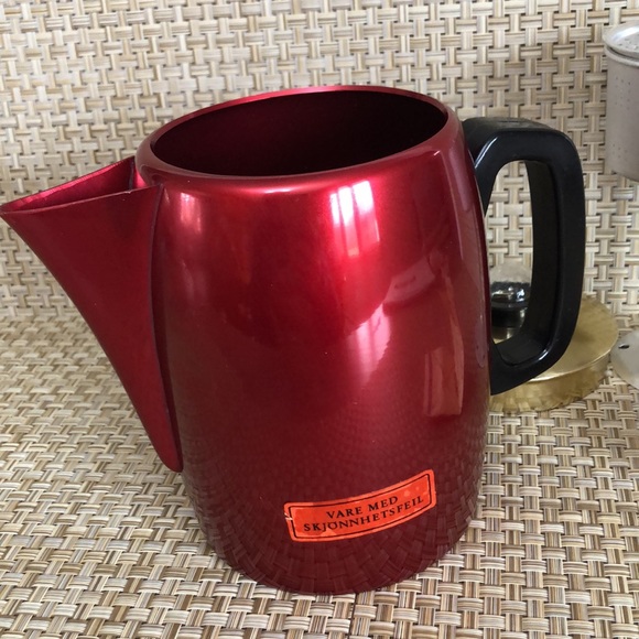 Red Aluminum IL-O-VAN Anodised Coffee Pot-New Old Stock - Picture 4 of 16